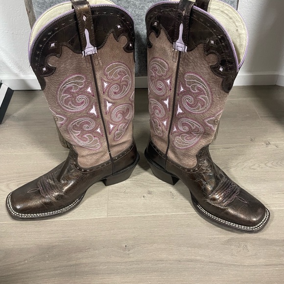 Ariat Madrina Cowboy Western Boots Coastal Cowgirl Embroidered - NWOT - Picture 3 of 6